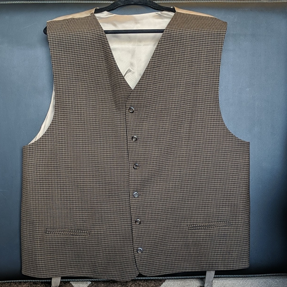 Men's vest - black/brown plaid